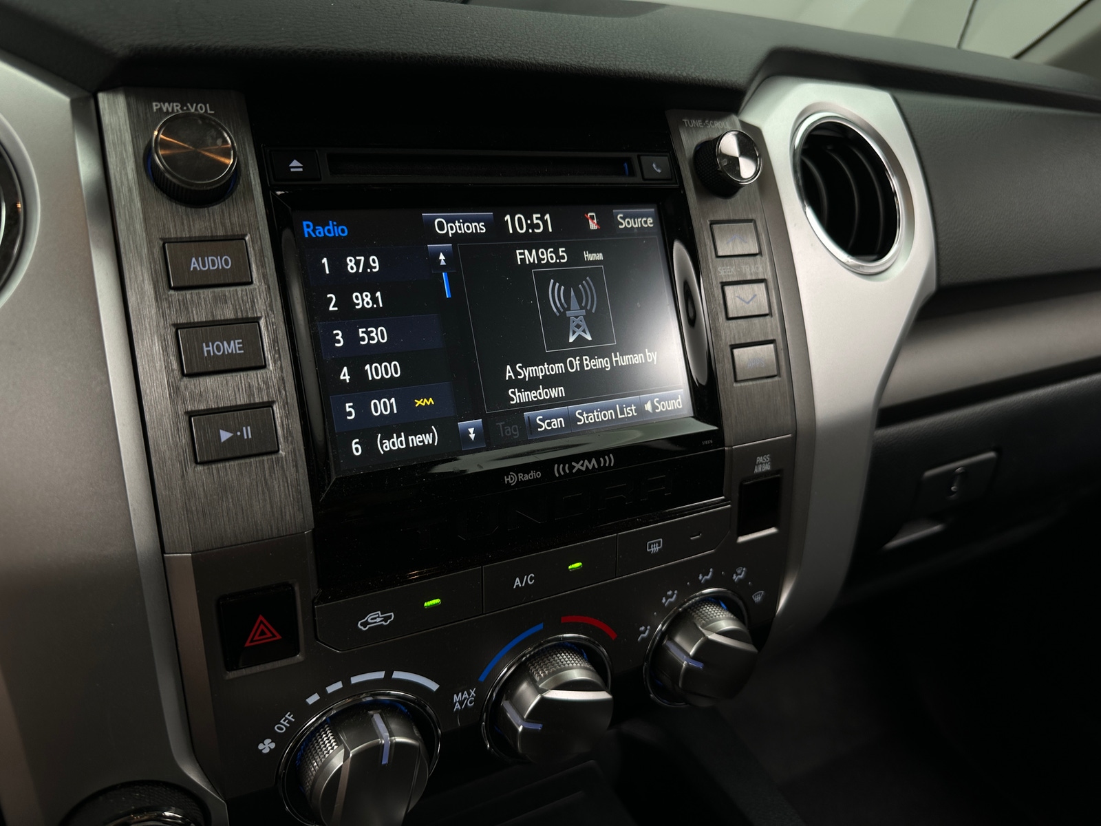 Thumbnail: 2019 Toyota Tundra - 4