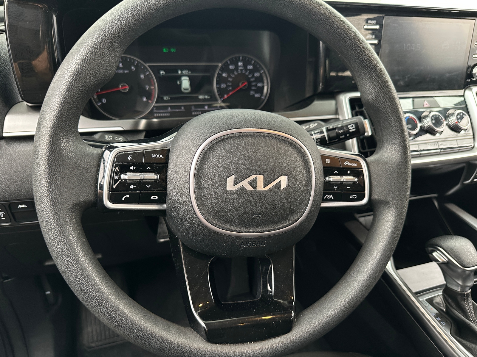 Thumbnail: 2022 Kia Sorento - 5