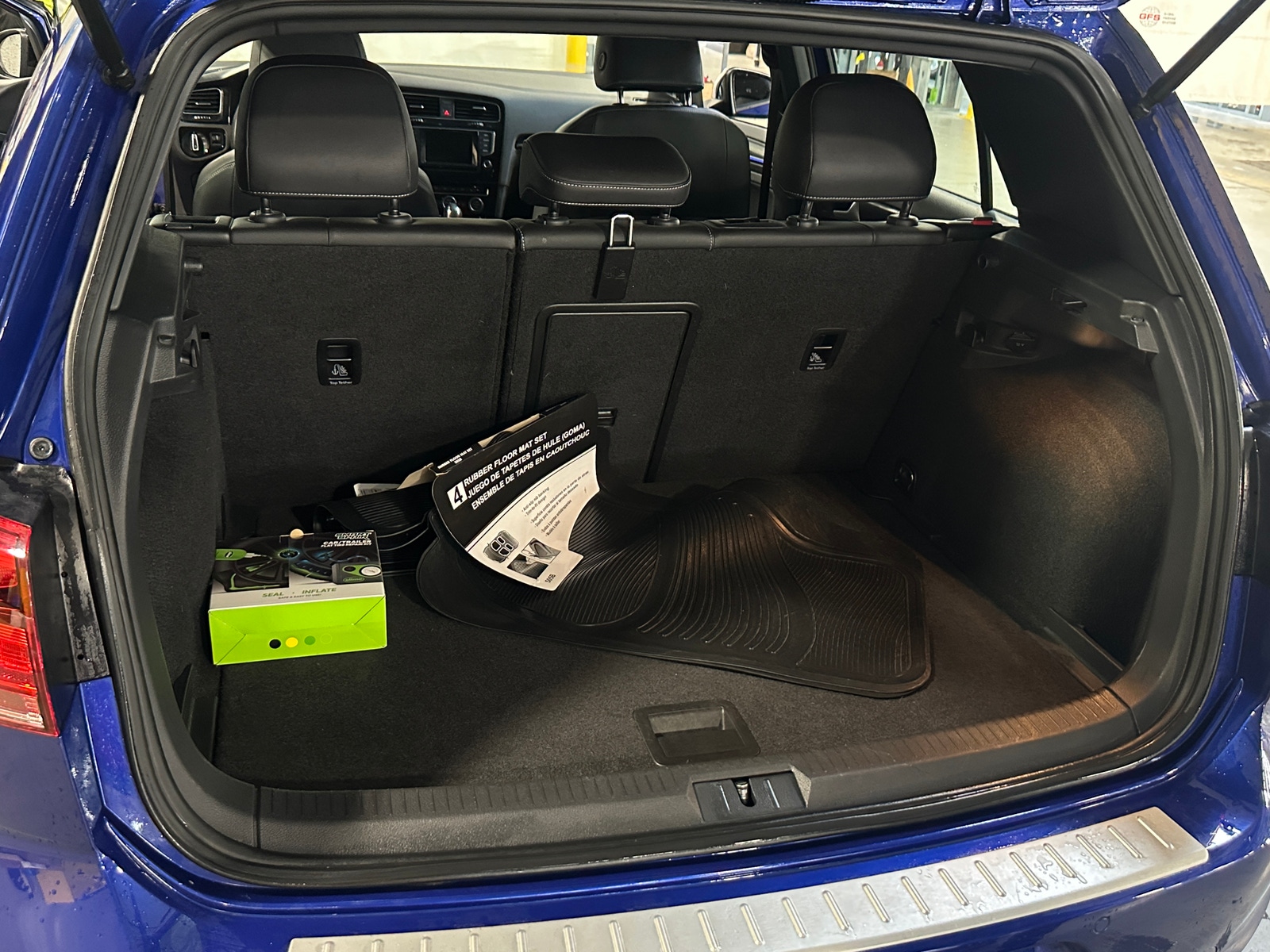 Thumbnail: 2015 Volkswagen Golf - 6