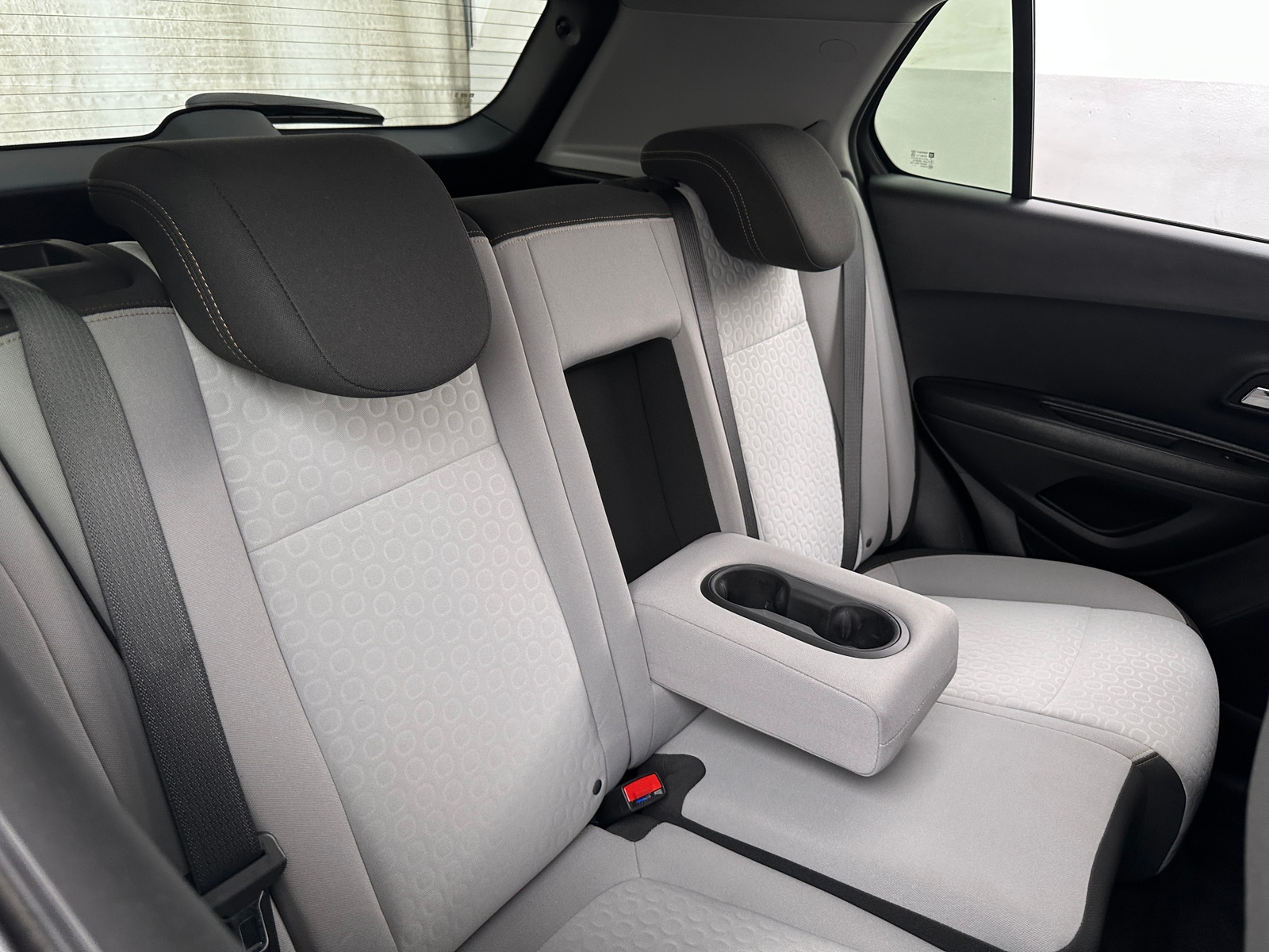 Thumbnail: 2022 Chevrolet Trax - 6