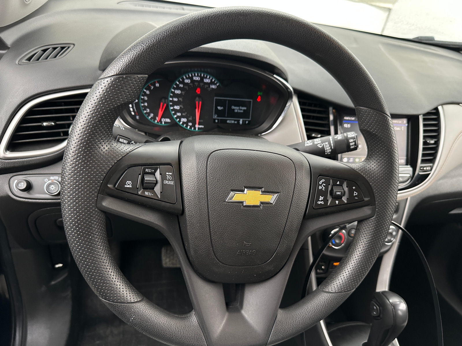 Thumbnail: 2022 Chevrolet Trax - 5
