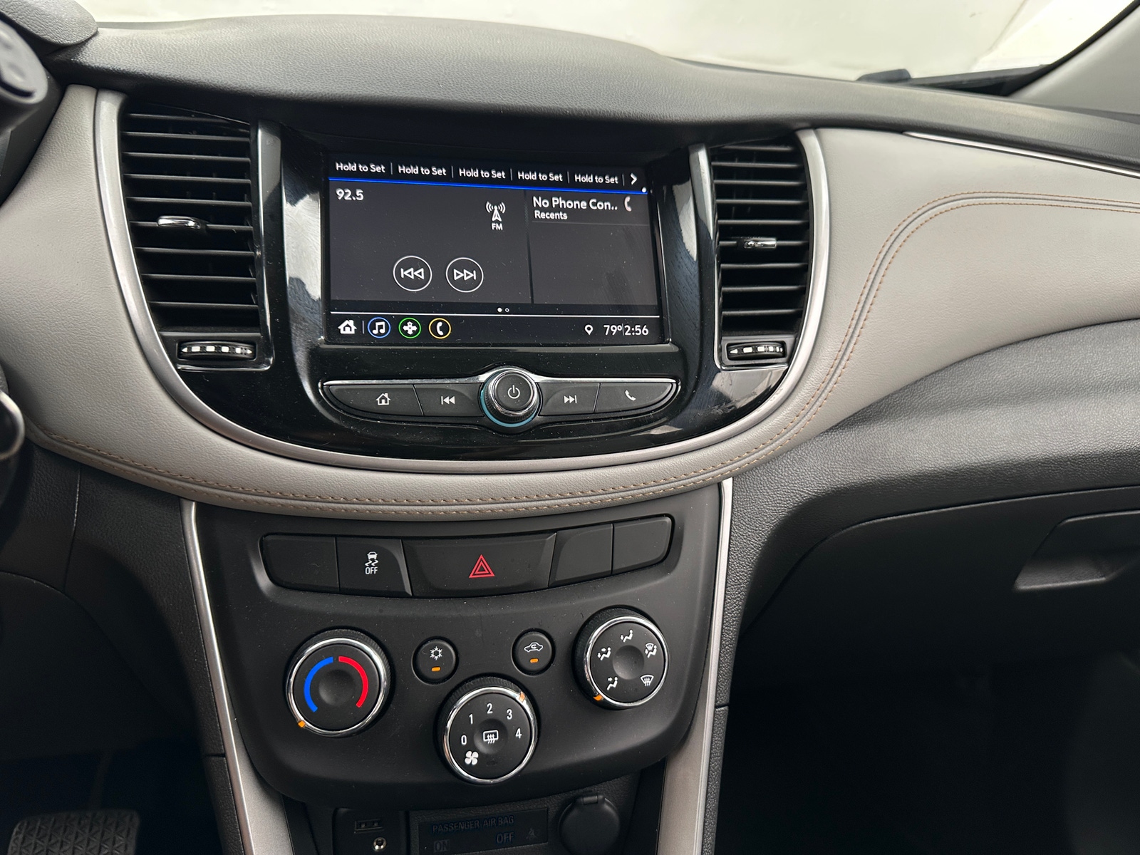 Thumbnail: 2022 Chevrolet Trax - 4