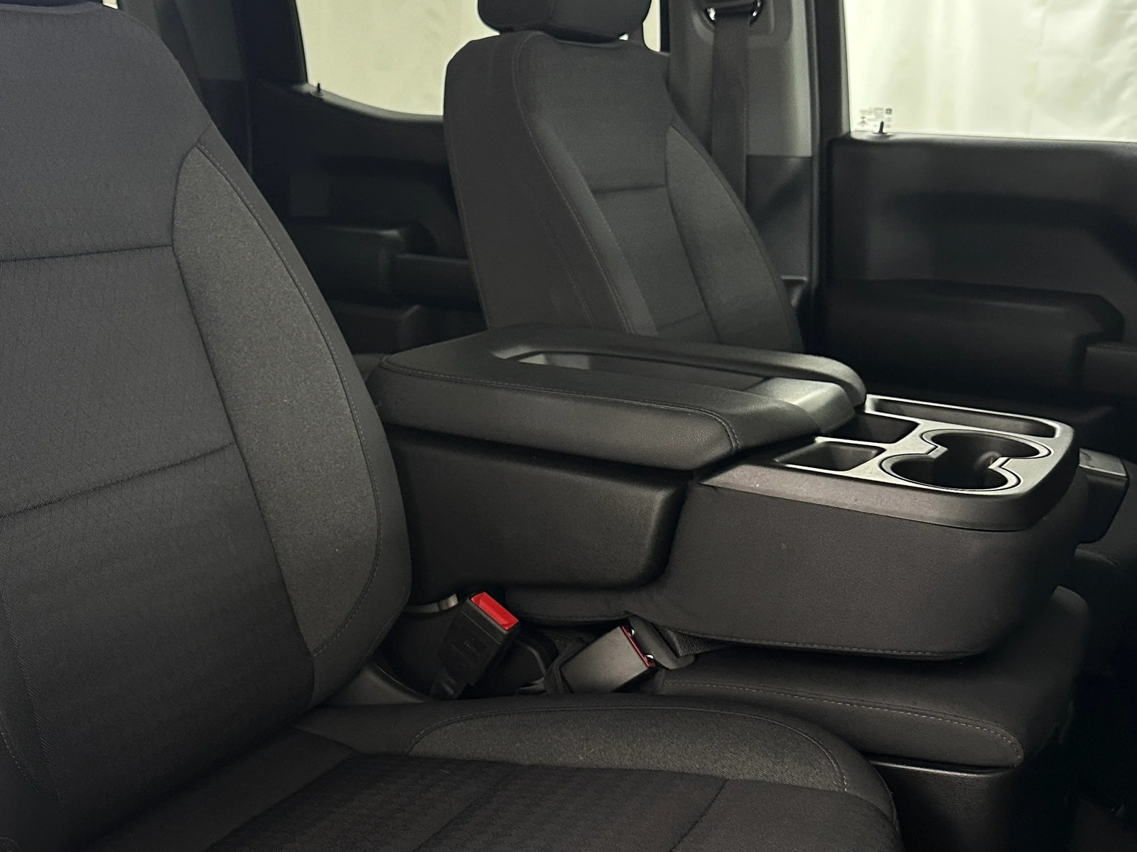 Thumbnail: 2022 Chevrolet Silverado 1500 - 2