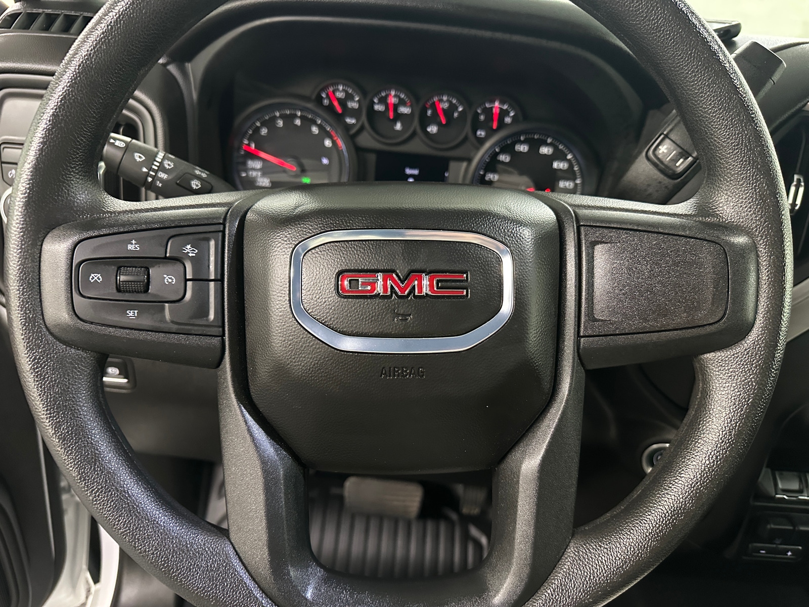 Thumbnail: 2024 GMC Sierra 1500 - 4