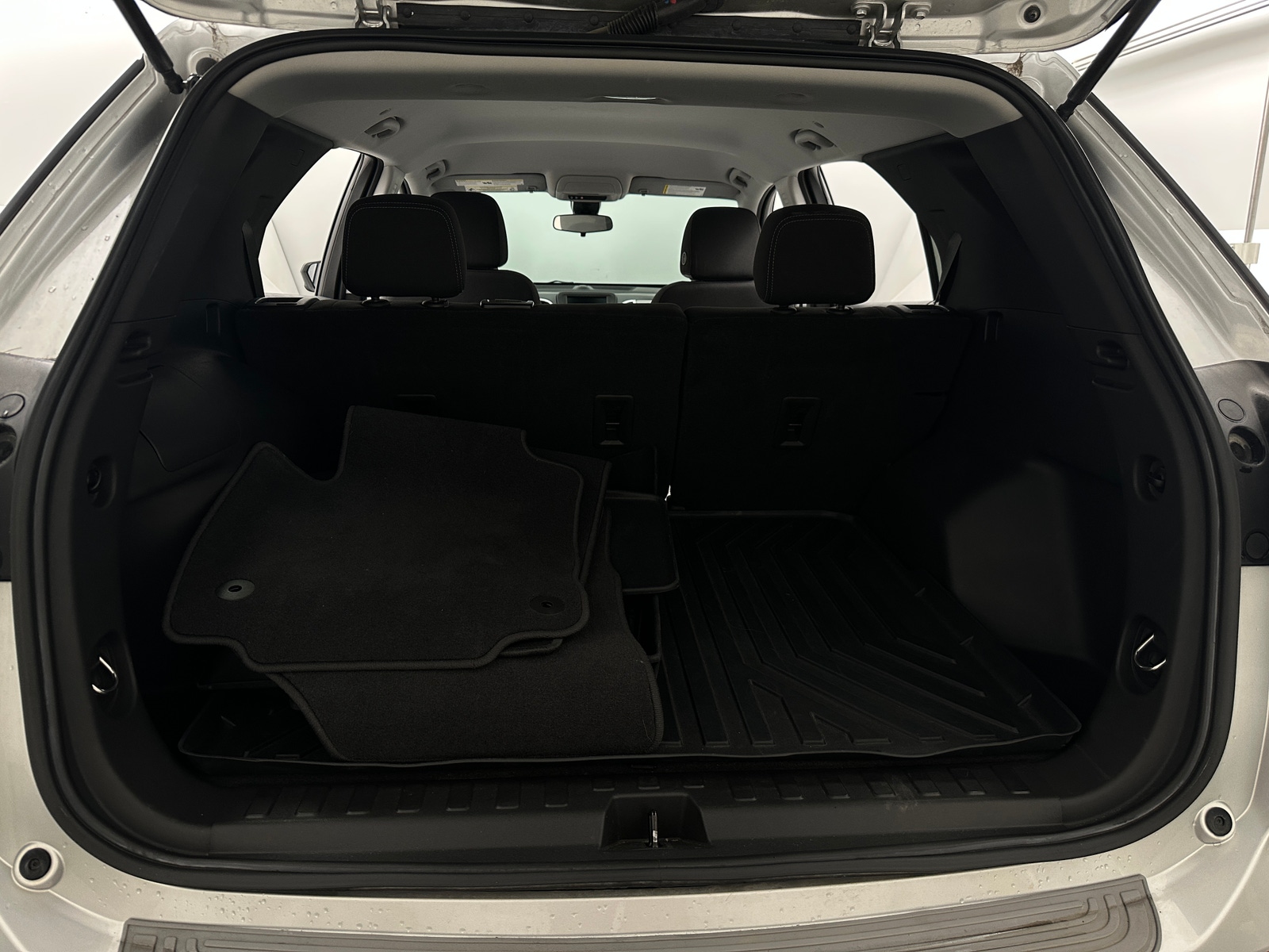Thumbnail: 2021 Chevrolet Equinox - 7