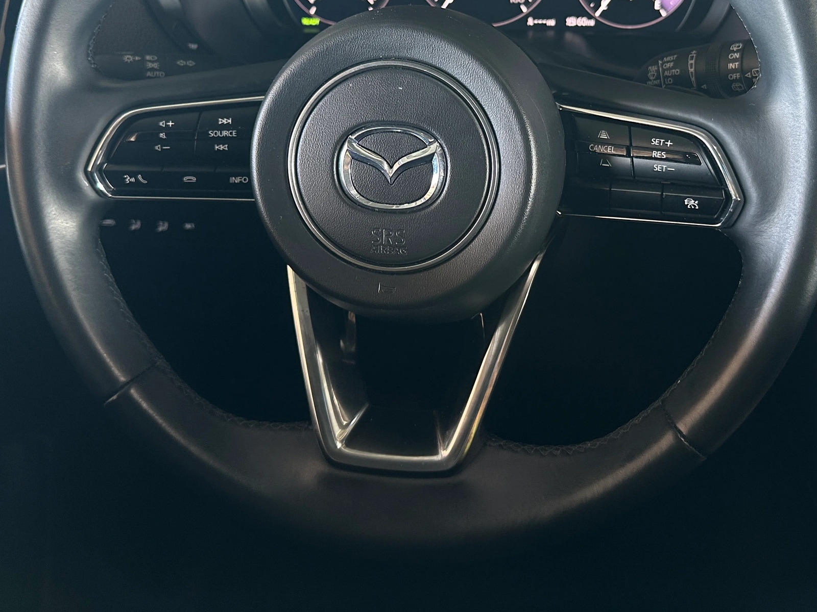 Thumbnail: 2024 Mazda CX-90 - 4