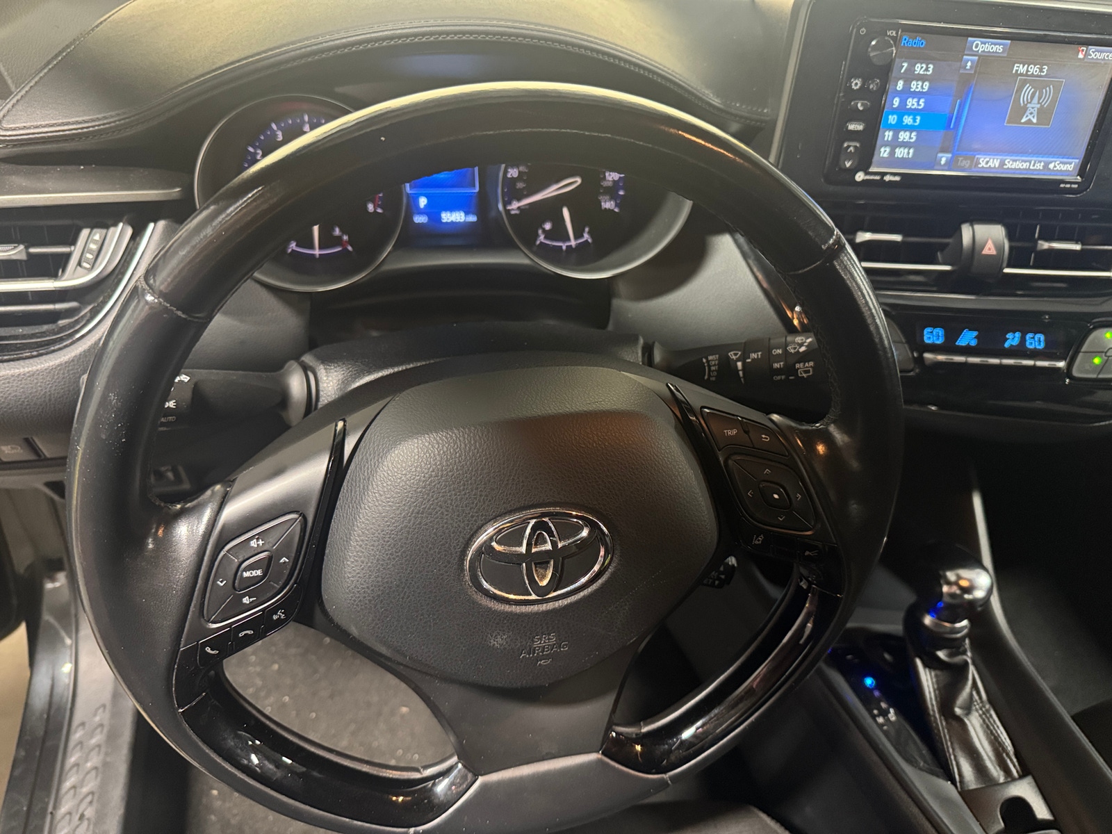 Thumbnail: 2018 Toyota C-HR - 5
