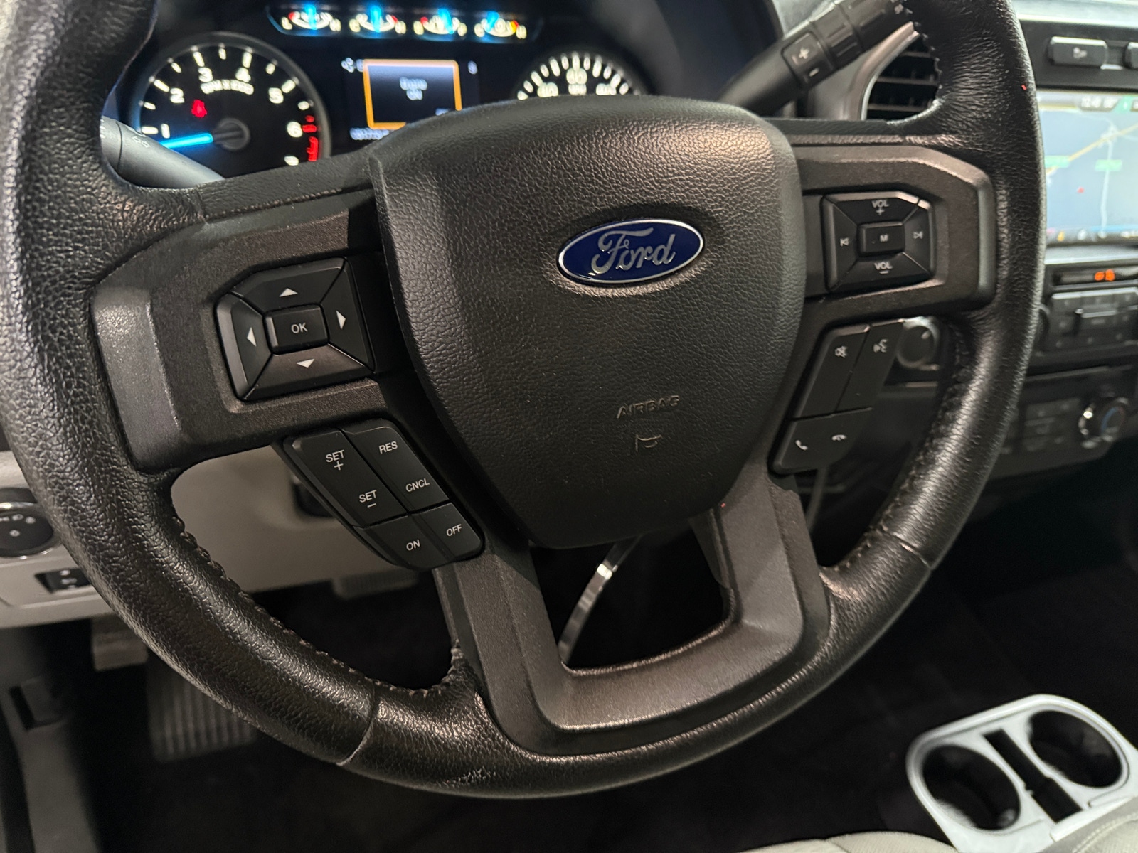 Thumbnail: 2015 Ford Econoline - 5