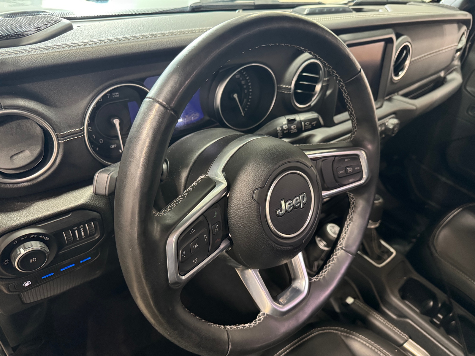 Thumbnail: 2022 Jeep Wrangler - 2
