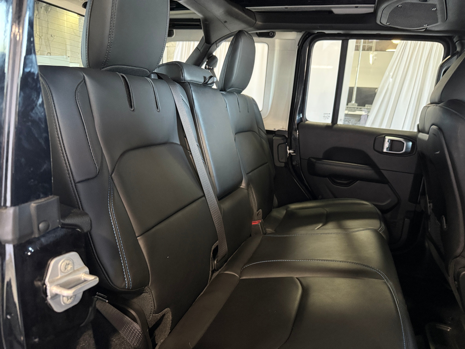Thumbnail: 2024 Jeep Wrangler - 5