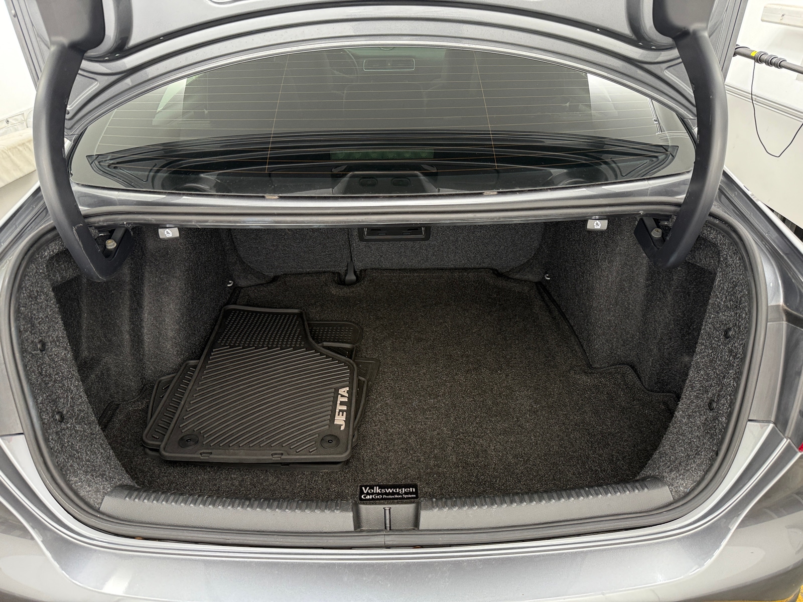 Thumbnail: 2014 Volkswagen Jetta - 6