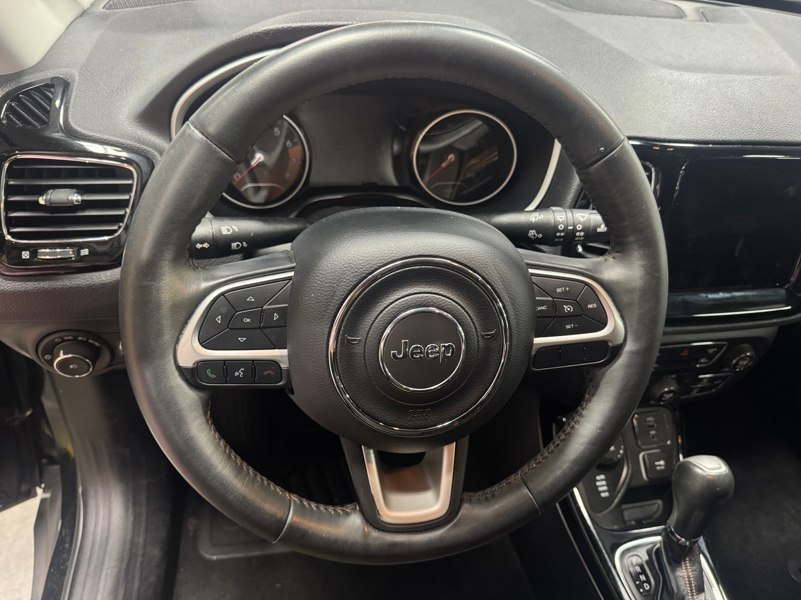 Thumbnail: 2017 Jeep Compass - 4