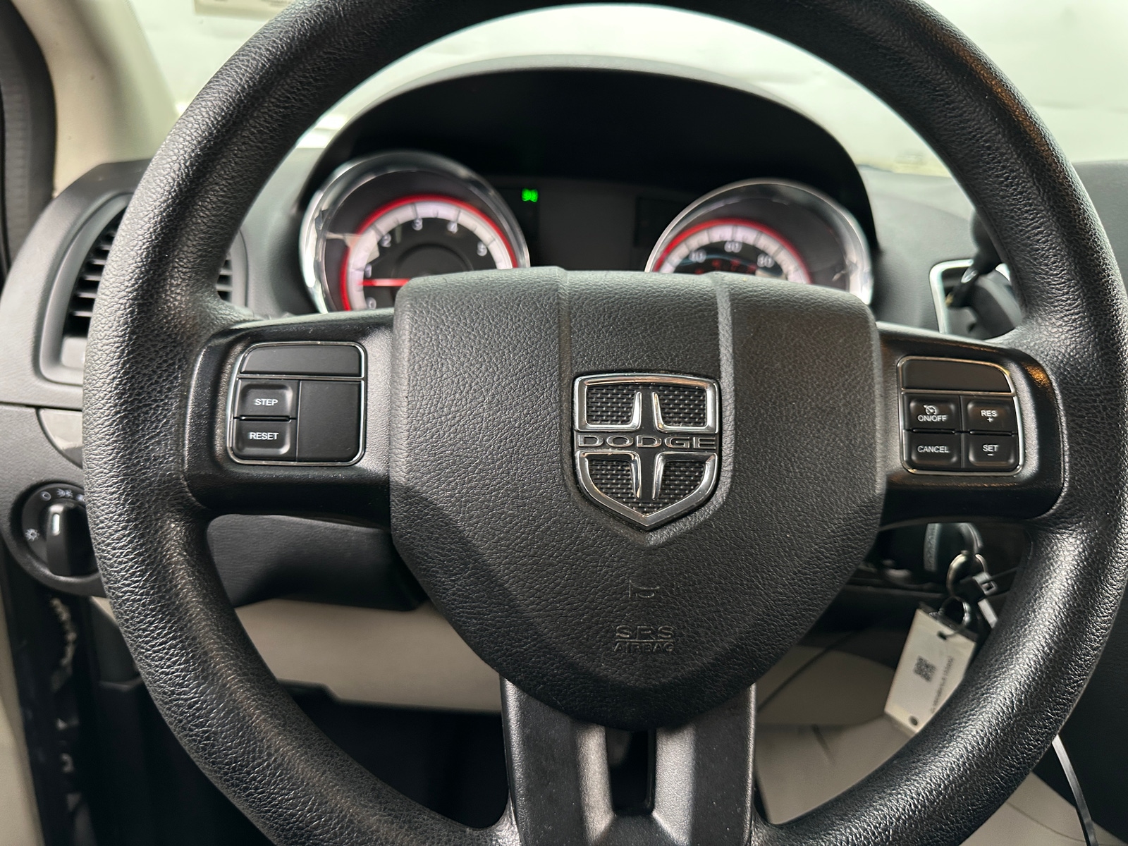 Thumbnail: 2020 Dodge Grand Caravan - 5
