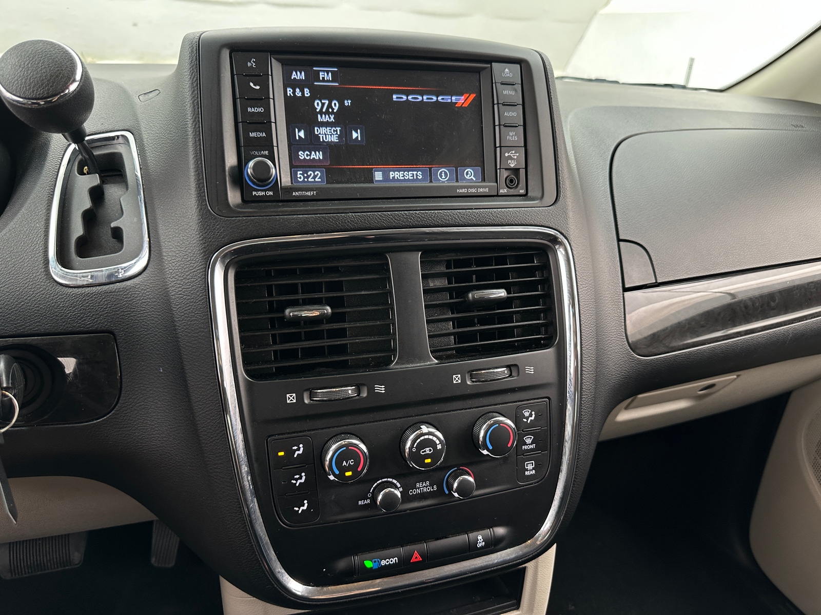 Thumbnail: 2020 Dodge Grand Caravan - 4