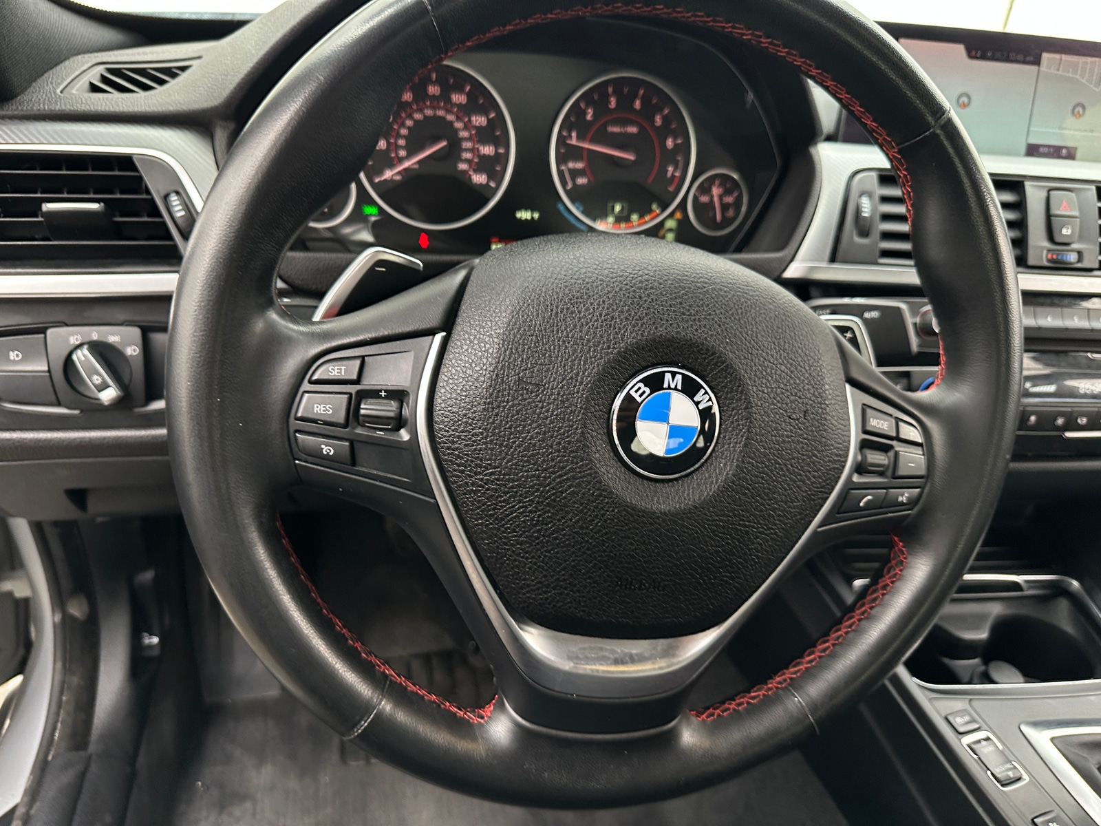 Thumbnail: 2018 BMW 4 Series - 4