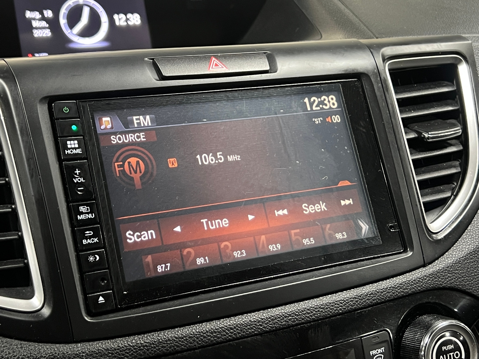 Thumbnail: 2015 Honda CR-V - 3