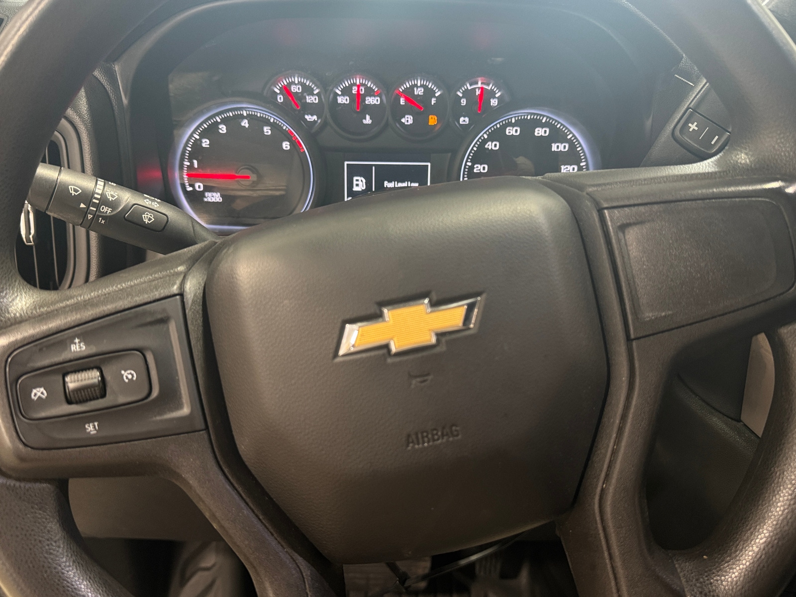 Thumbnail: 2020 Chevrolet Silverado 1500 - 5