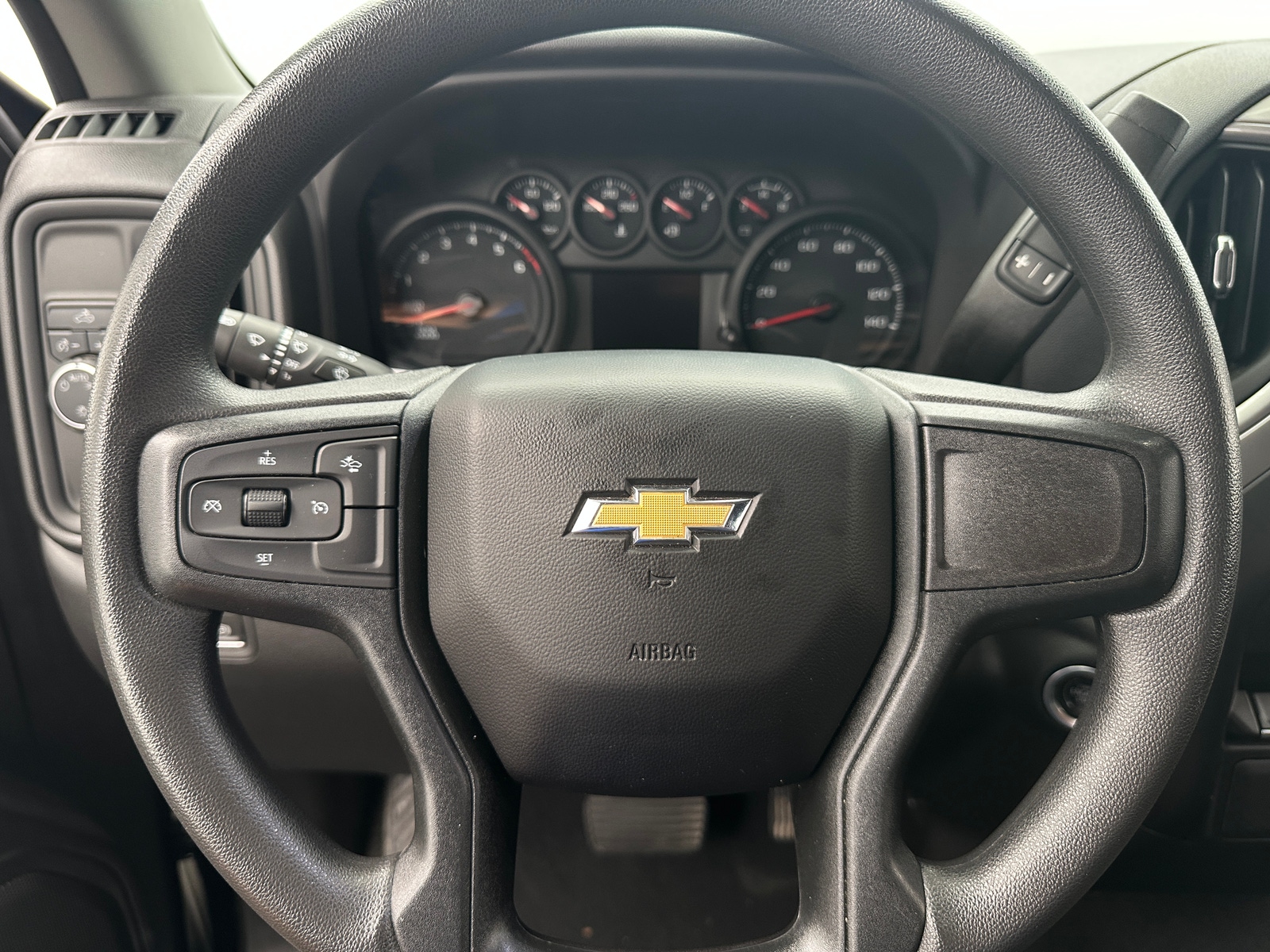 Thumbnail: 2024 Chevrolet Silverado 1500 - 5