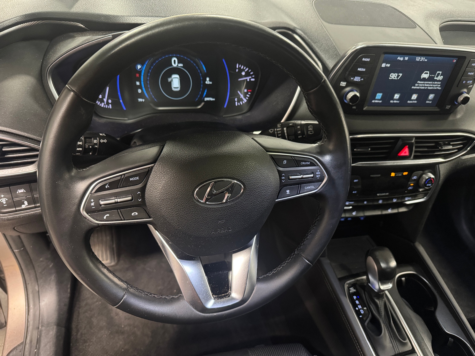 Thumbnail: 2020 Hyundai Santa Fe - 4