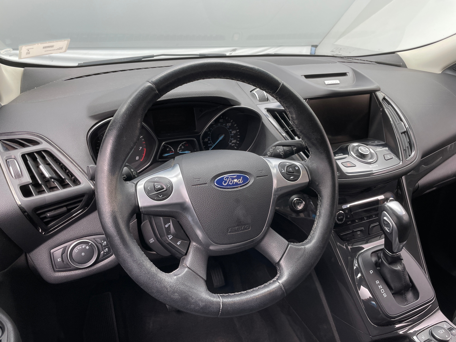 Thumbnail: 2015 Ford Escape - 4