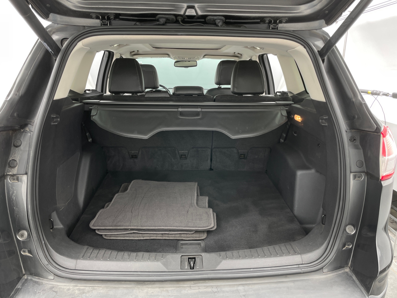 Thumbnail: 2015 Ford Escape - 6