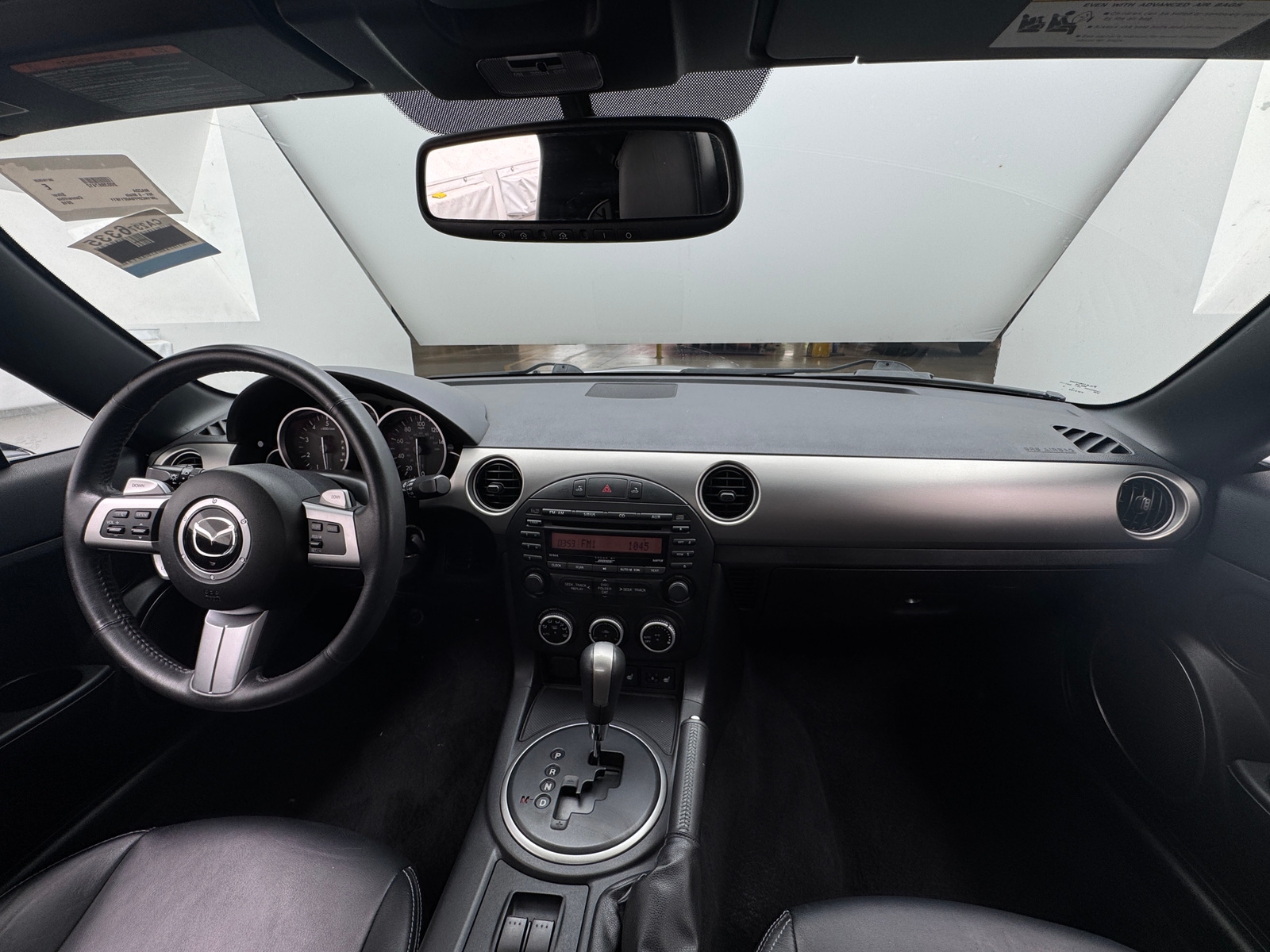 Thumbnail: 2010 Mazda MX-5 Miata - 2