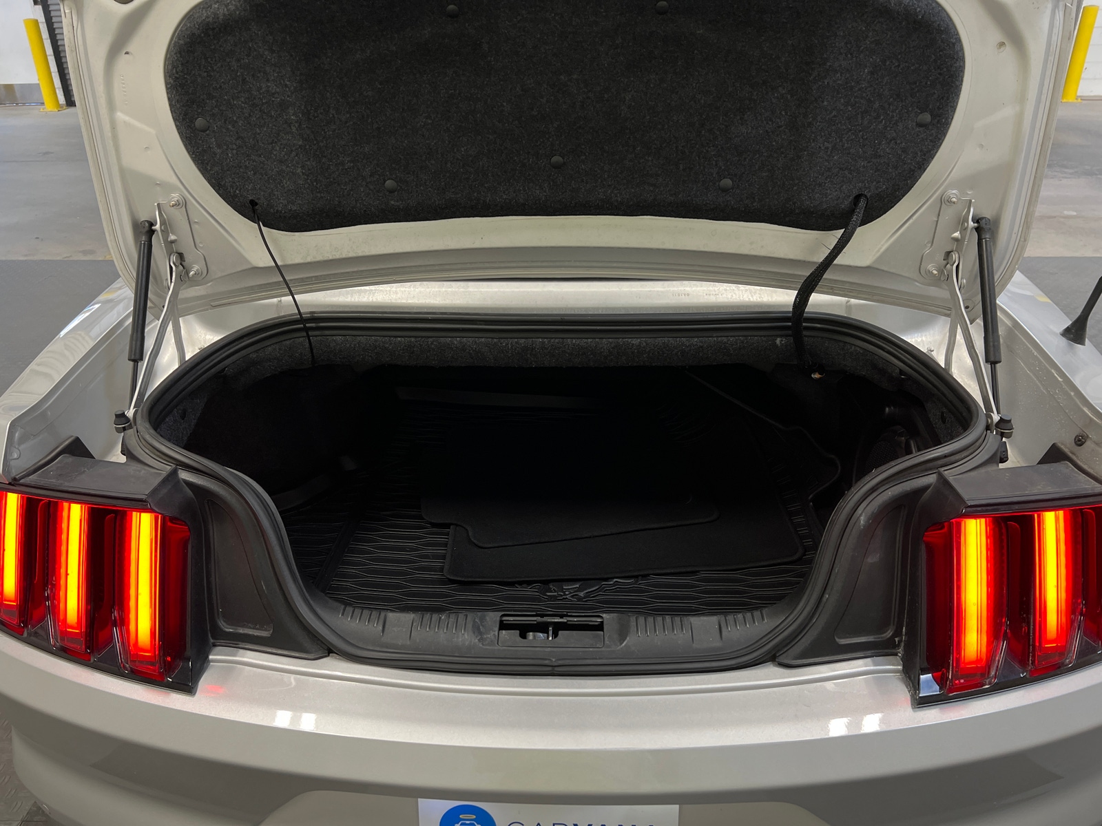 Thumbnail: 2015 Ford Mustang - 6