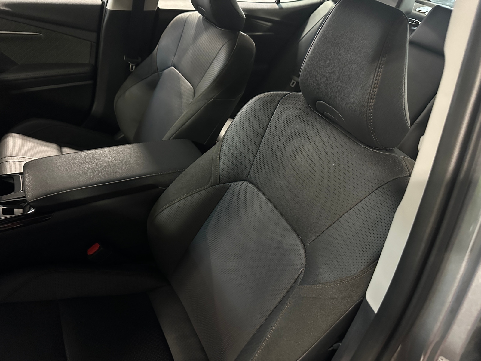 Thumbnail: 2025 Toyota Camry - 2