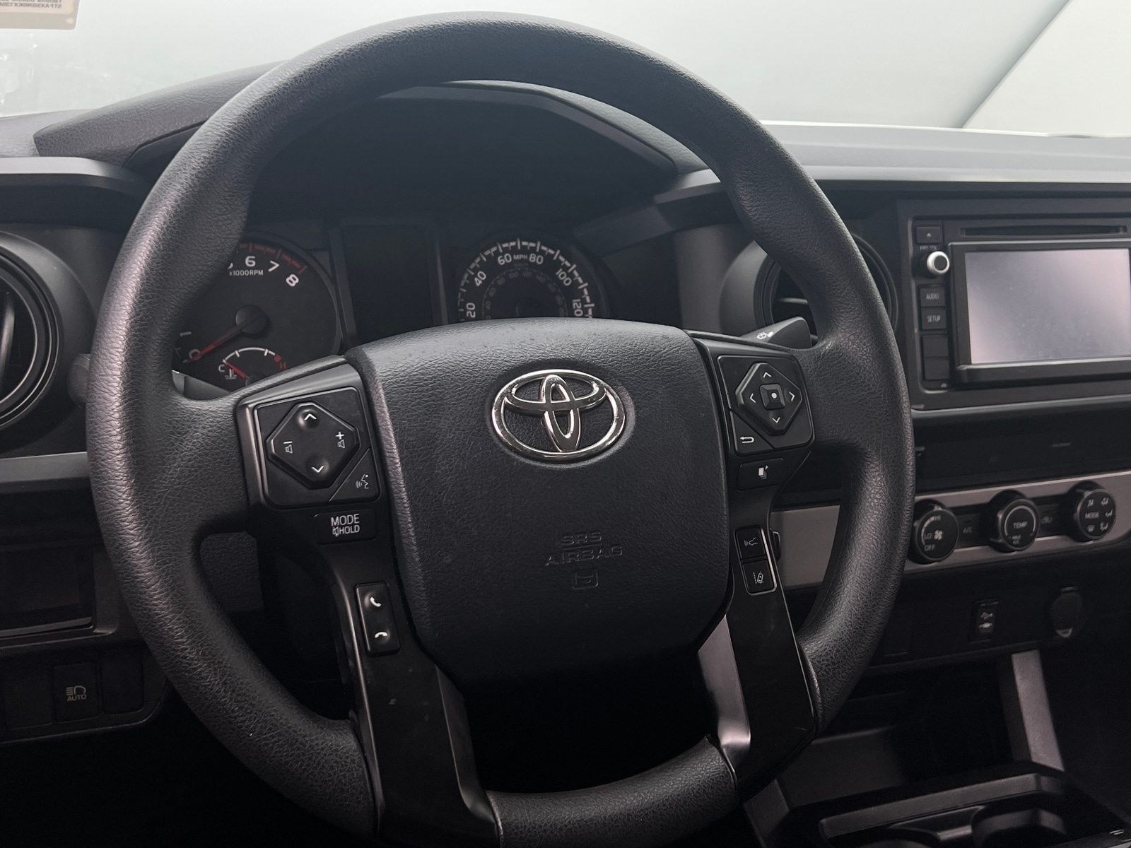 Thumbnail: 2019 Toyota Tacoma - 5