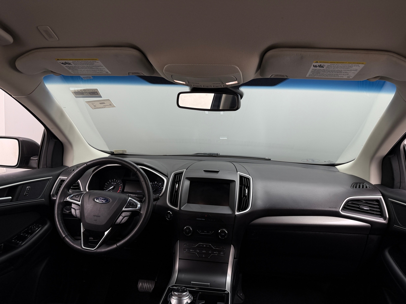 Thumbnail: 2019 Ford Edge - 3