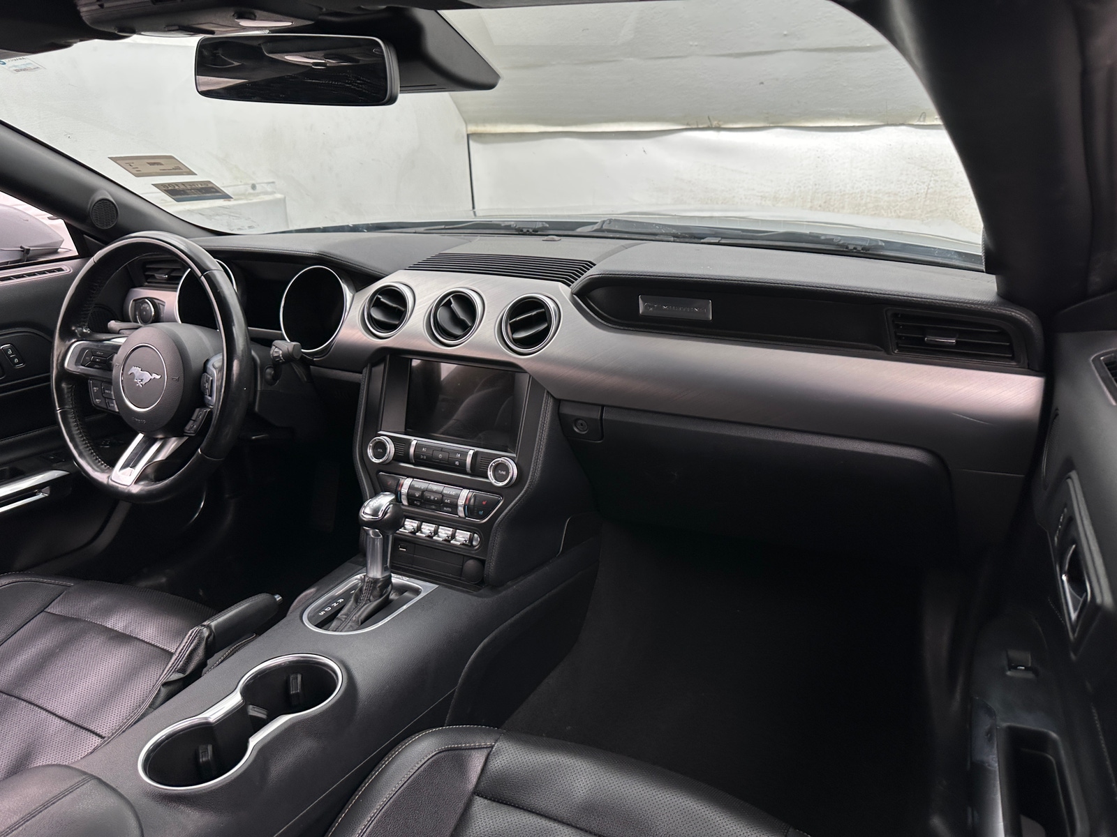 Thumbnail: 2022 Ford Mustang - 2