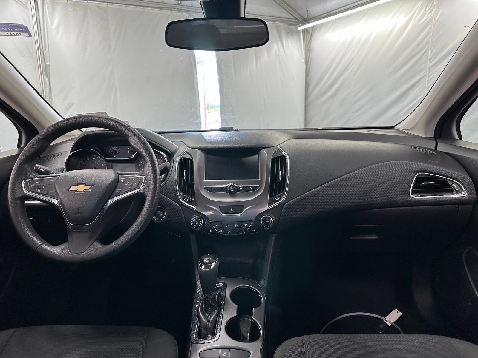 Thumbnail: 2018 Chevrolet Cruze - 3