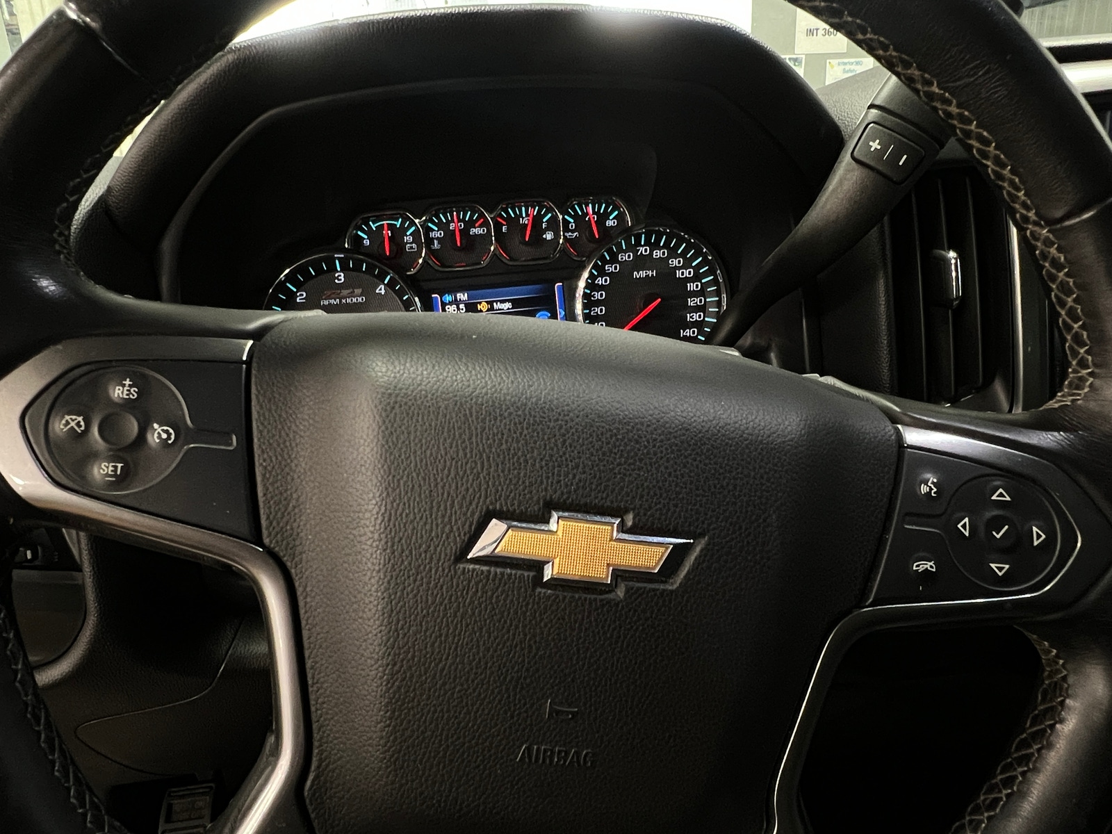 Thumbnail: 2014 Chevrolet Silverado 1500 - 5