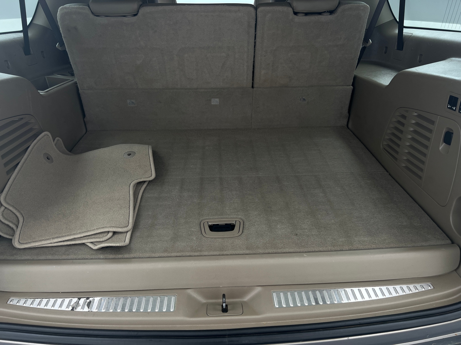 Thumbnail: 2019 GMC Yukon XL - 6