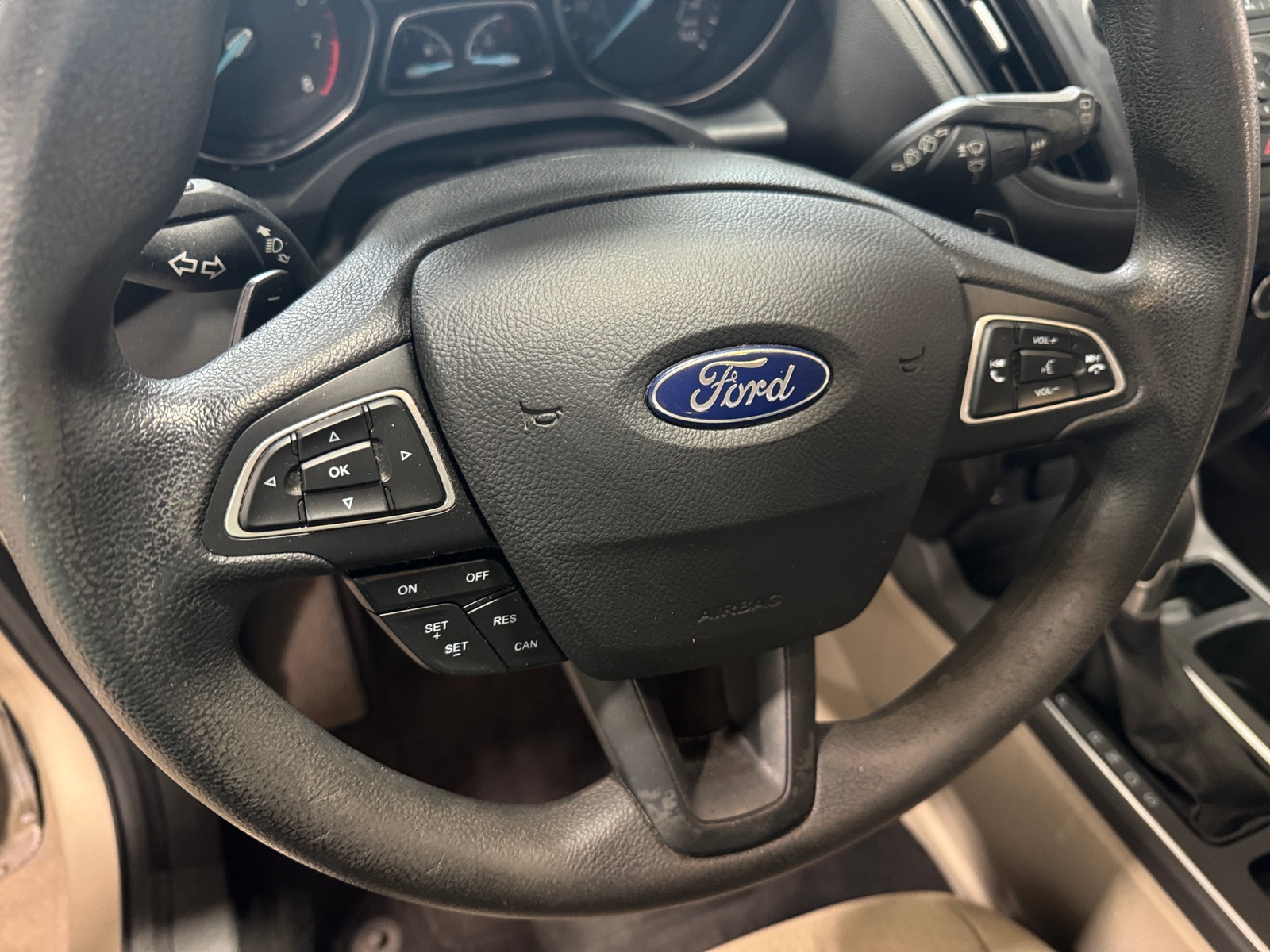Thumbnail: 2017 Ford Escape - 5