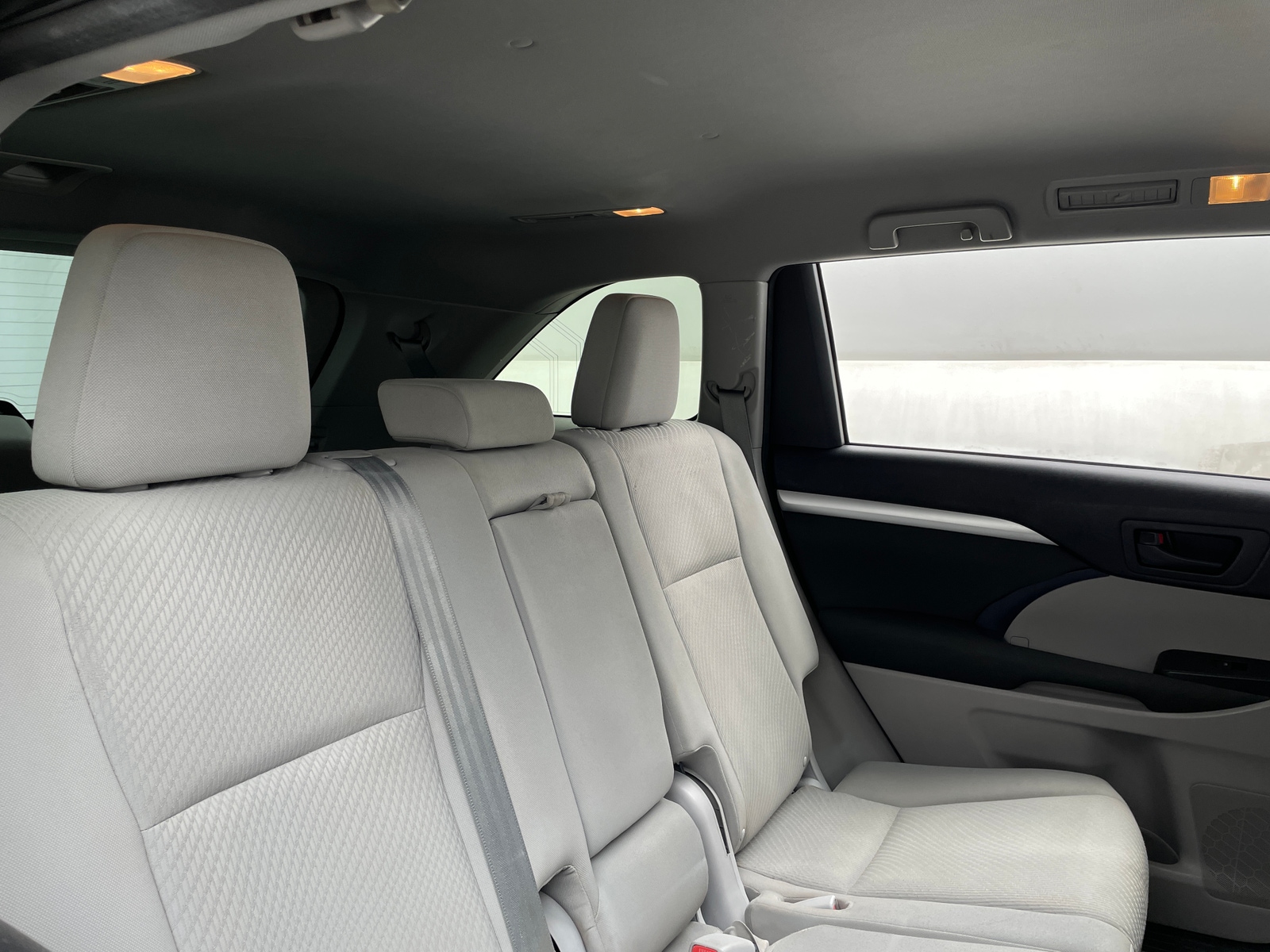 Thumbnail: 2015 Toyota Highlander - 6