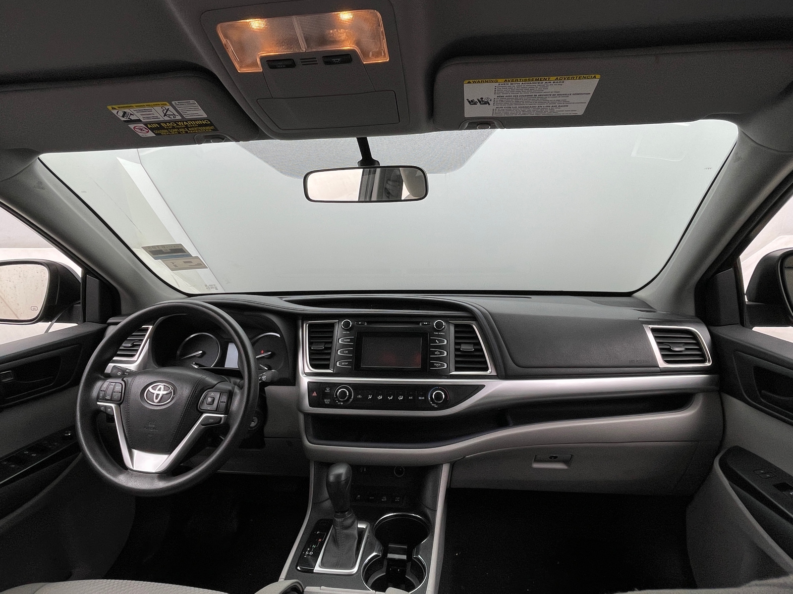 Thumbnail: 2015 Toyota Highlander - 3