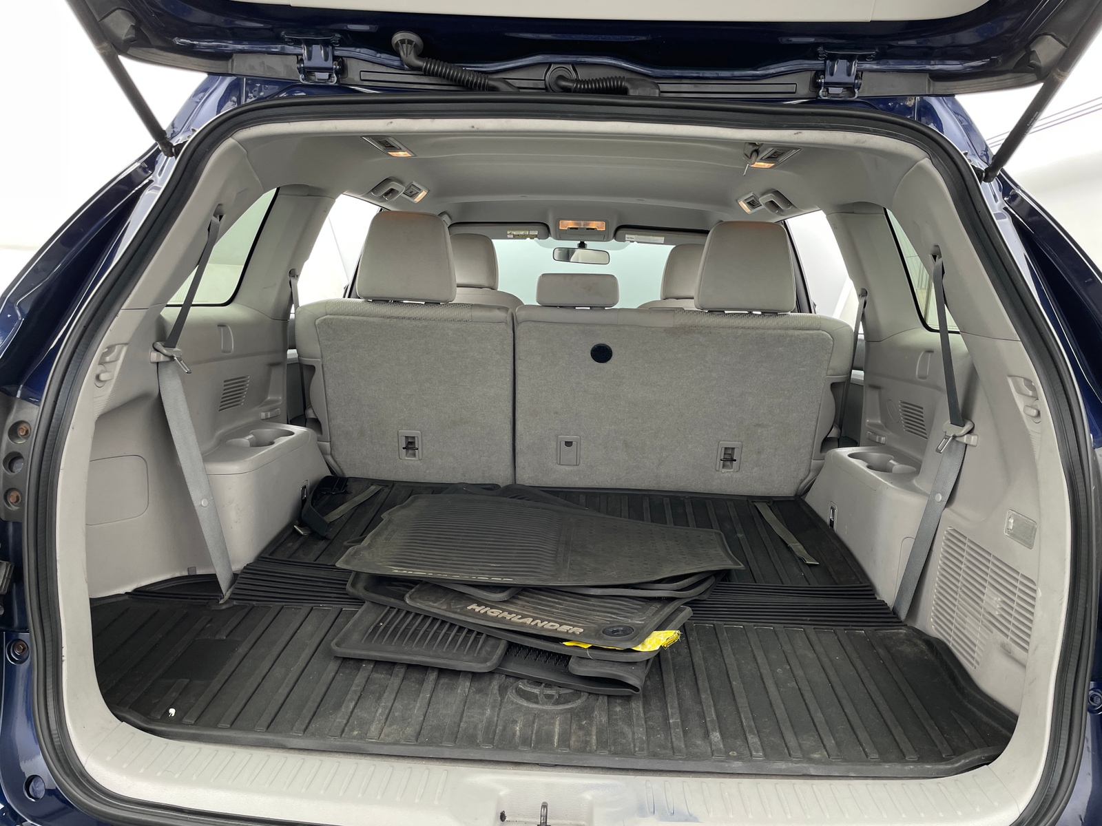 Thumbnail: 2015 Toyota Highlander - 7
