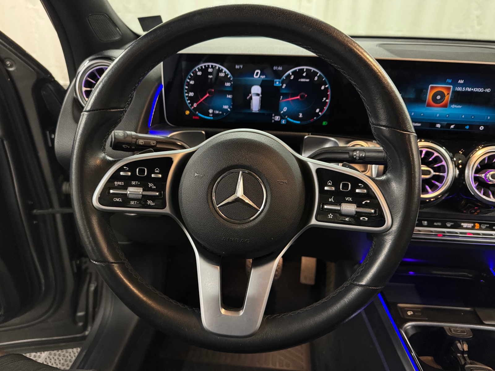 Thumbnail: 2021 Mercedes-Benz GLB - 5