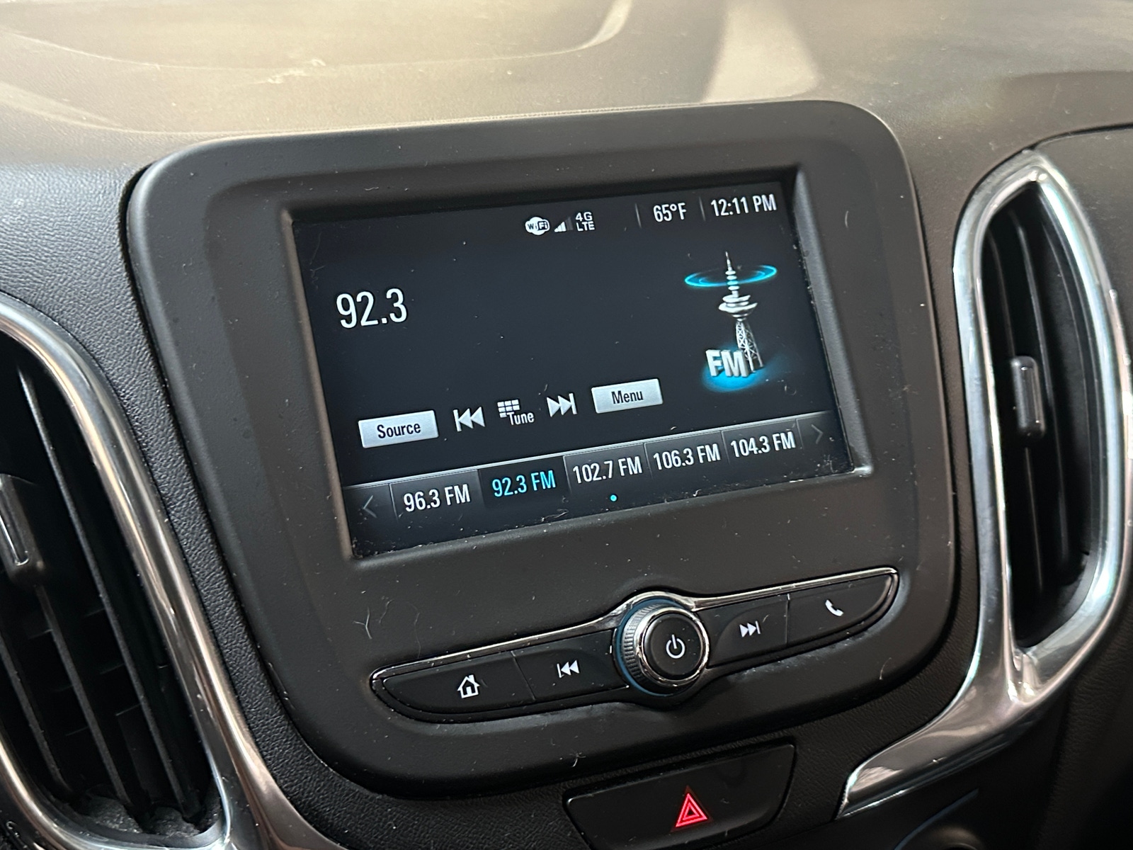 Thumbnail: 2018 Chevrolet Equinox - 4