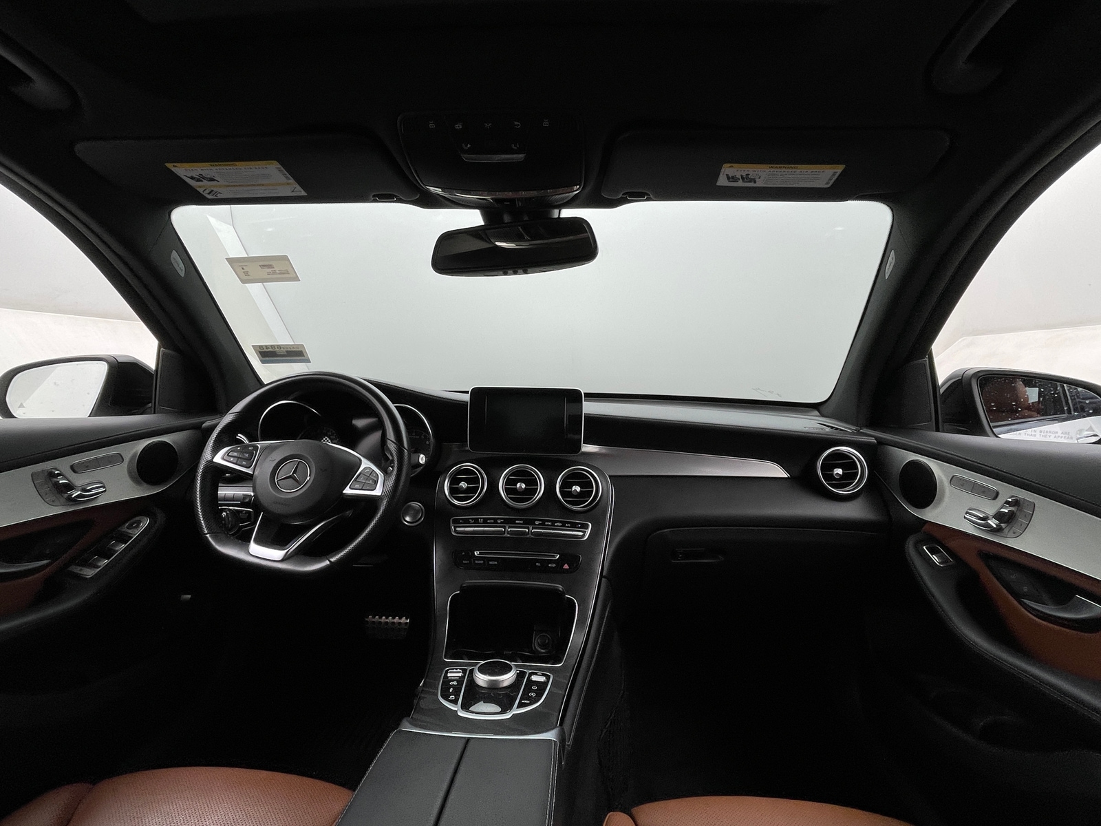 Thumbnail: 2019 Mercedes-Benz GLC - 2