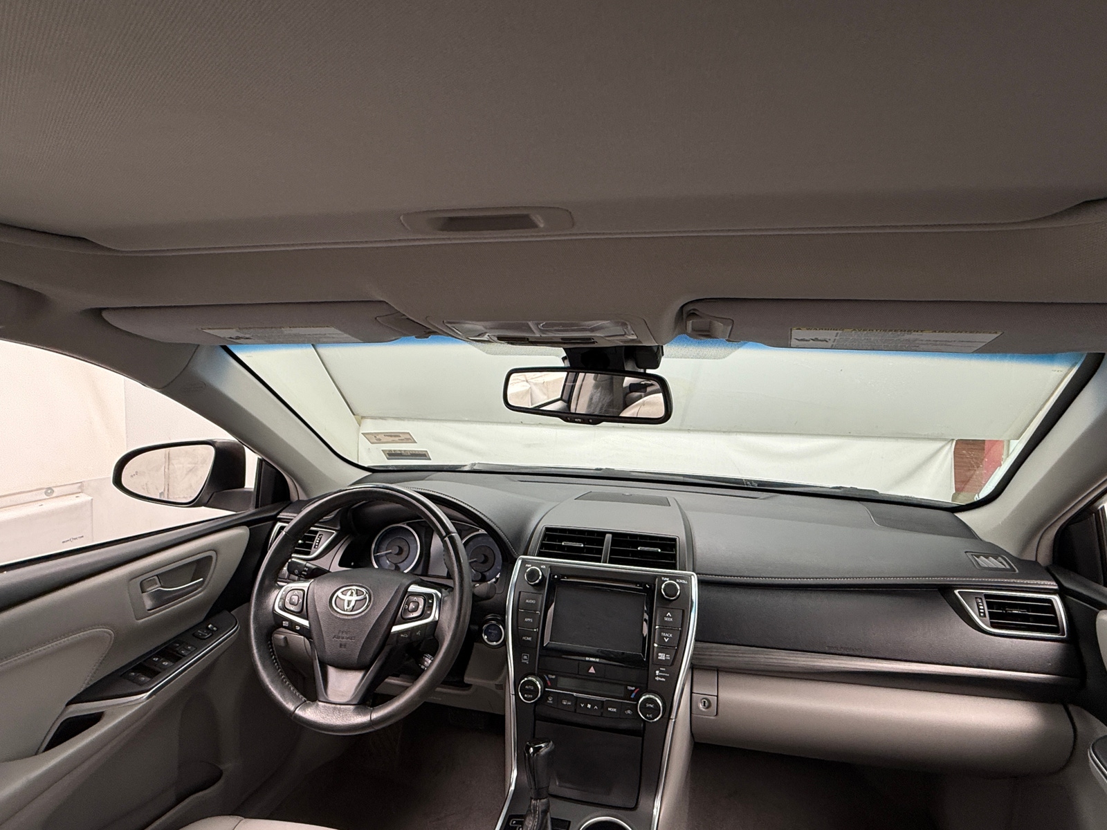 Thumbnail: 2017 Toyota Camry - 3