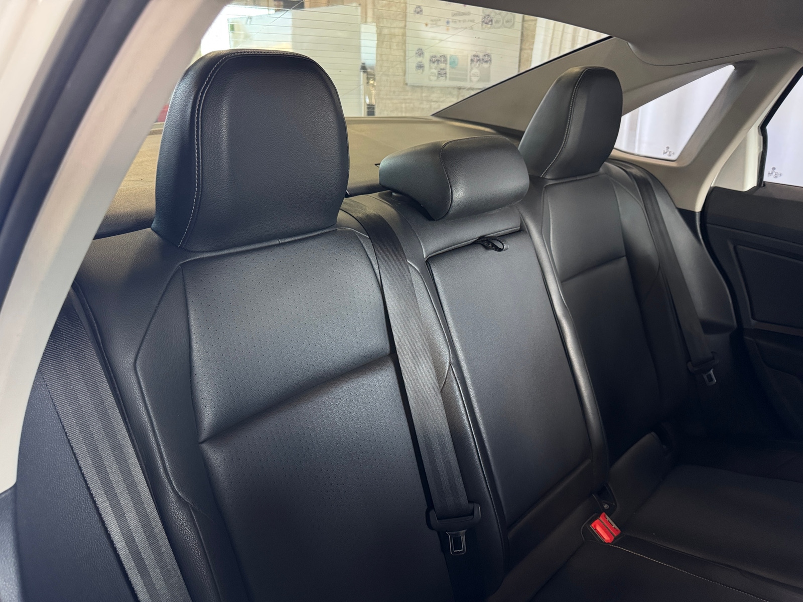 Thumbnail: 2019 Volkswagen Jetta - 5