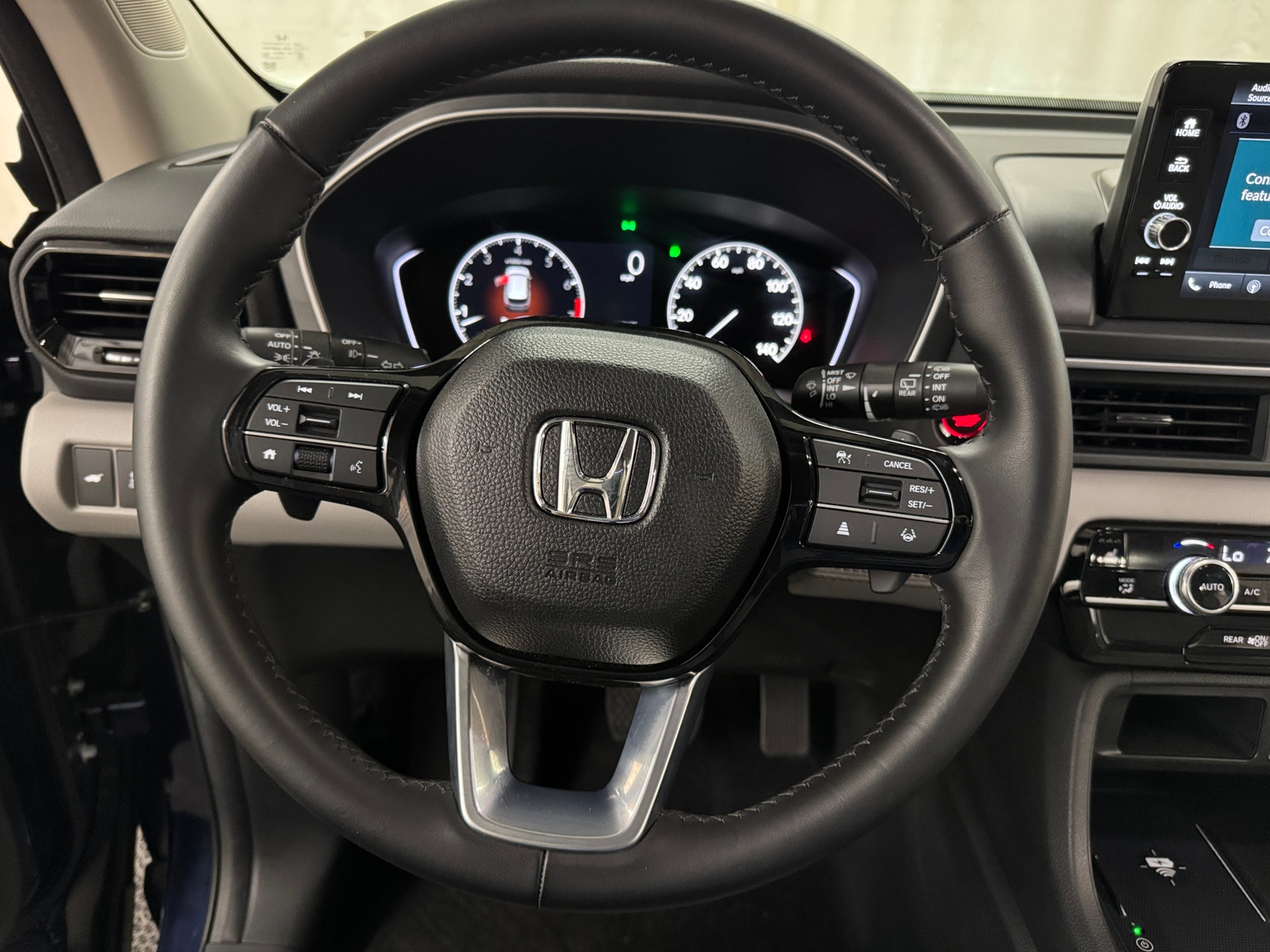 Thumbnail: 2023 Honda Pilot - 4