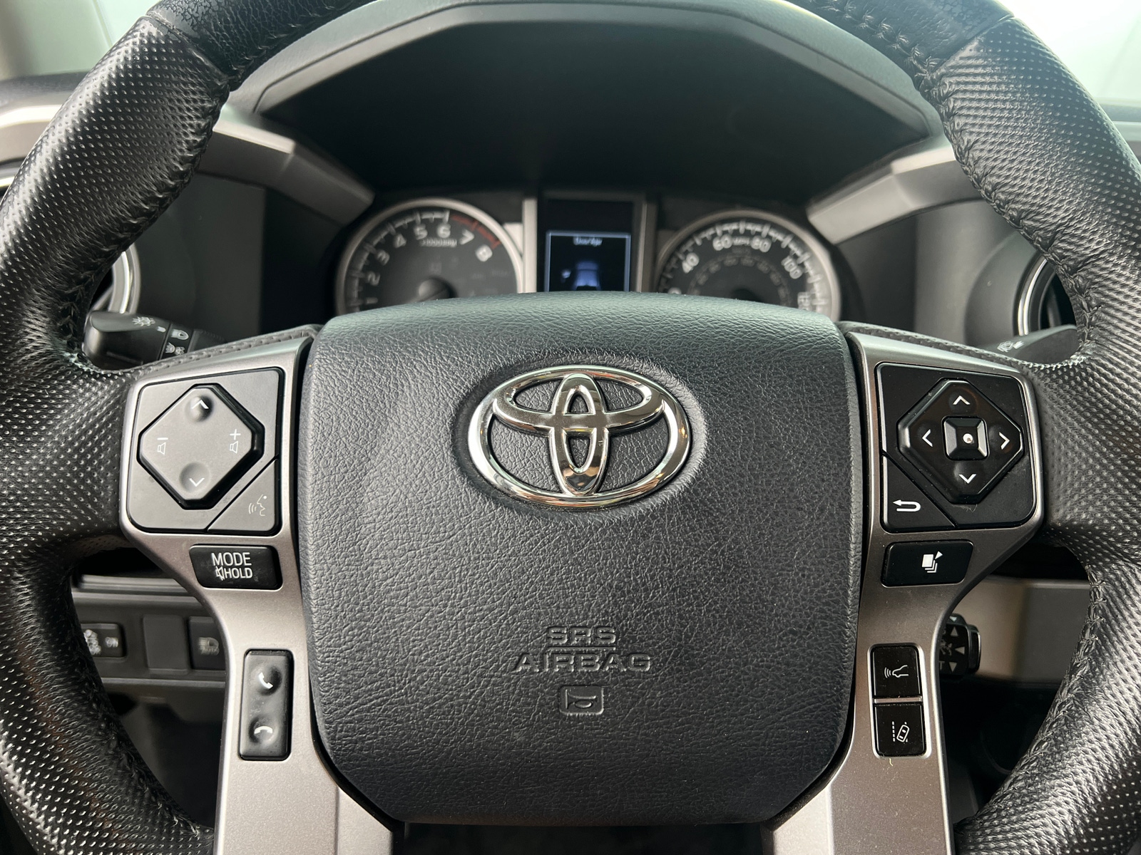 Thumbnail: 2019 Toyota Tacoma - 5