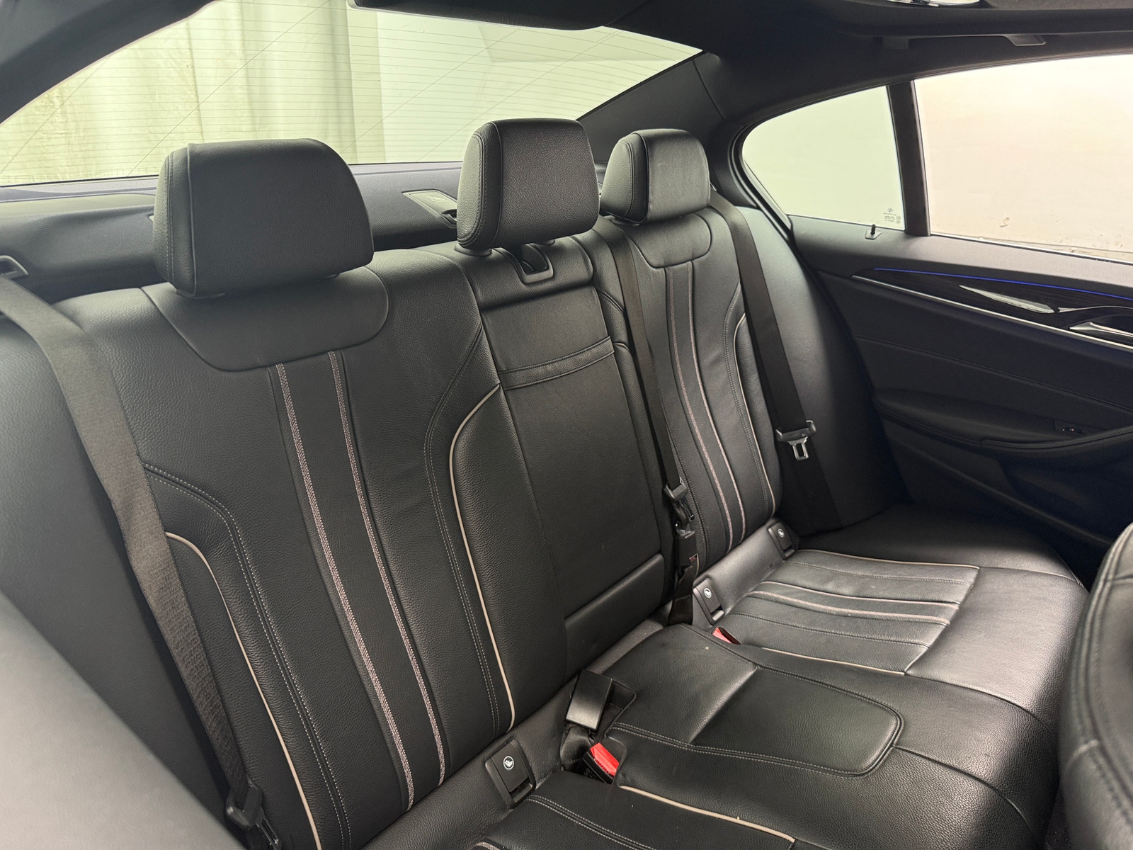 Thumbnail: 2018 BMW 5 Series - 5