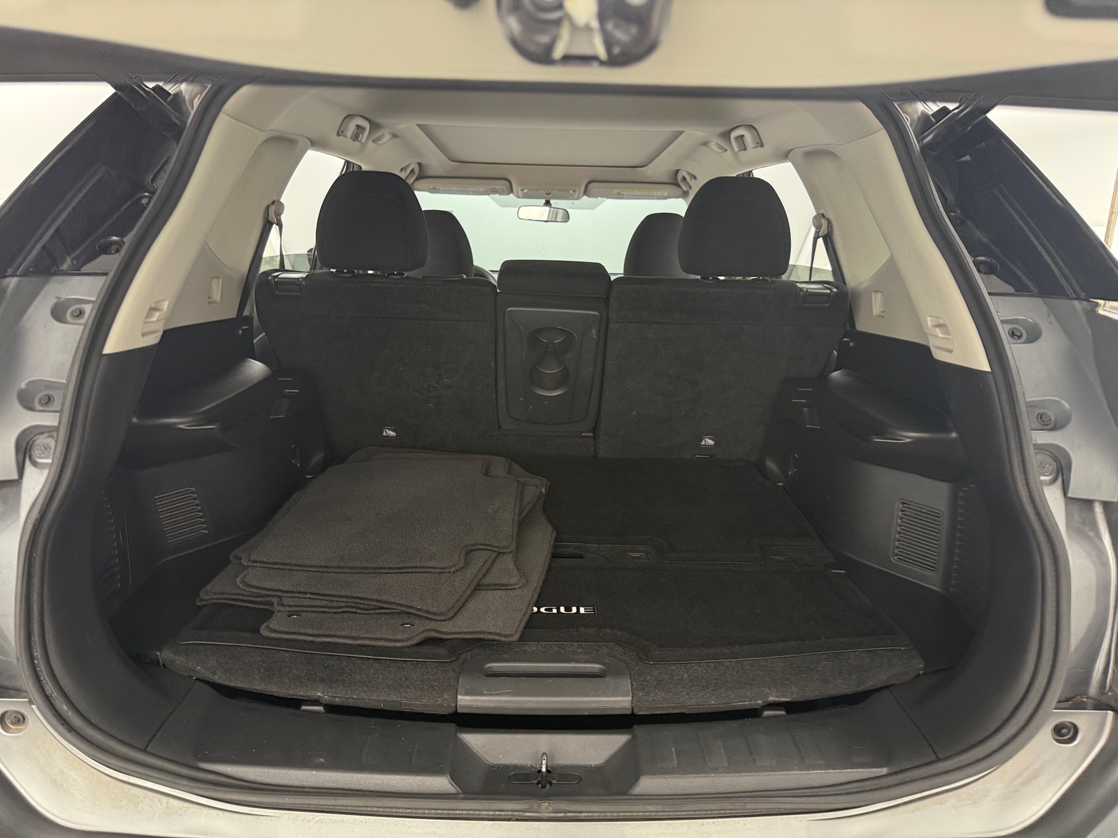 Thumbnail: 2016 Nissan Rogue - 7
