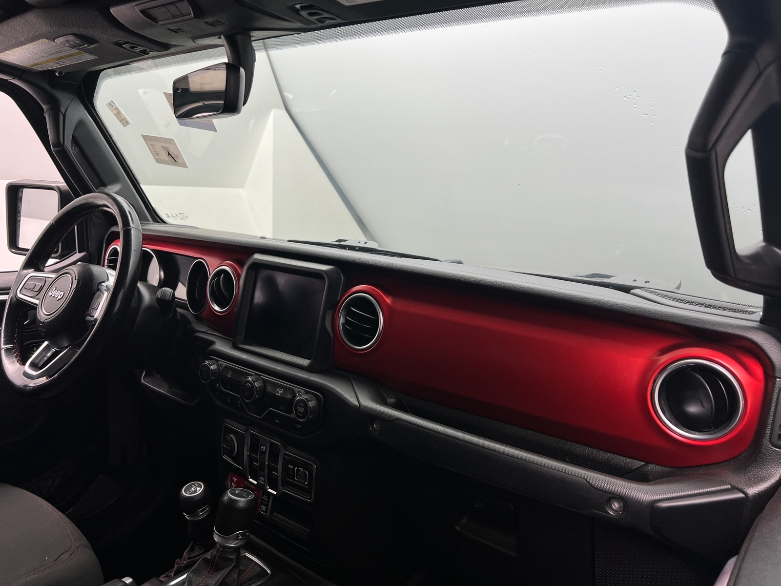 Thumbnail: 2021 Jeep Gladiator - 3