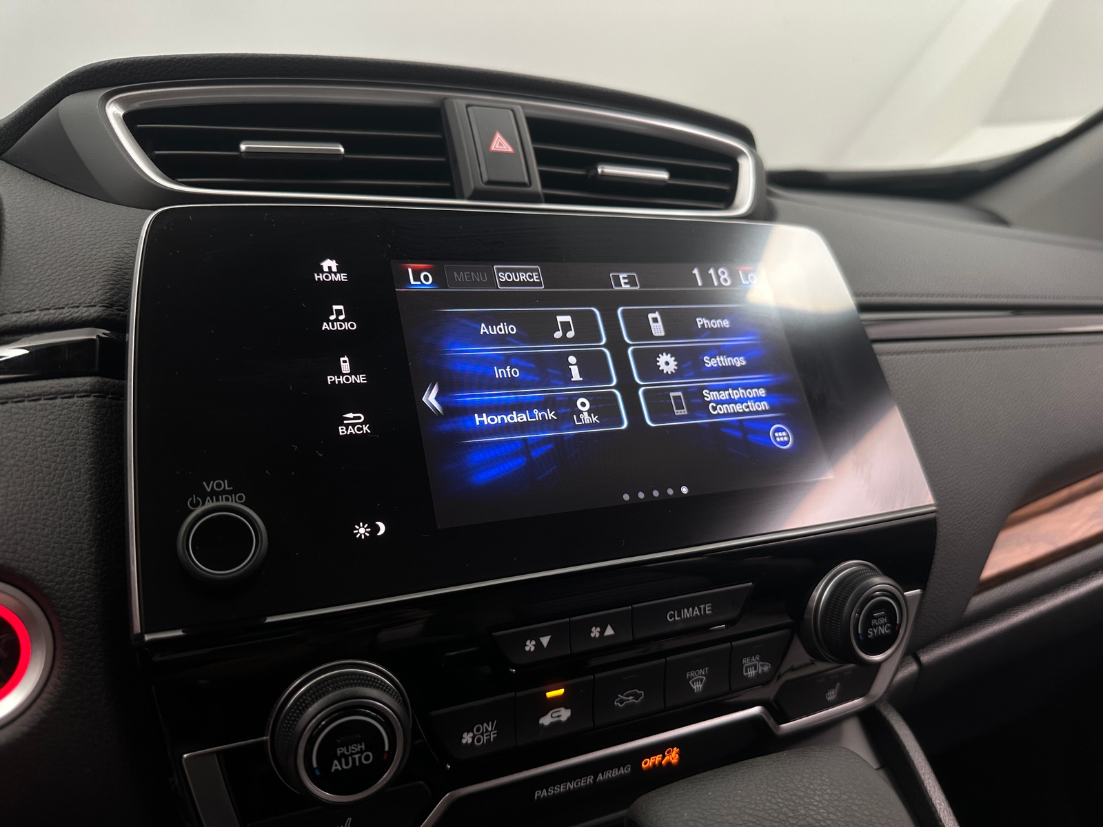 Thumbnail: 2017 Honda CR-V - 4
