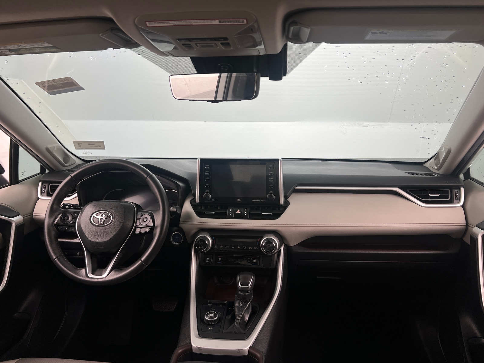 Thumbnail: 2020 Toyota RAV4 - 2